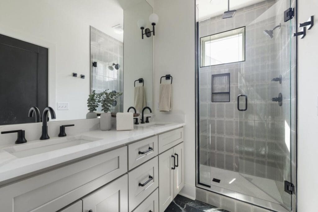 MstShower Hydes 1